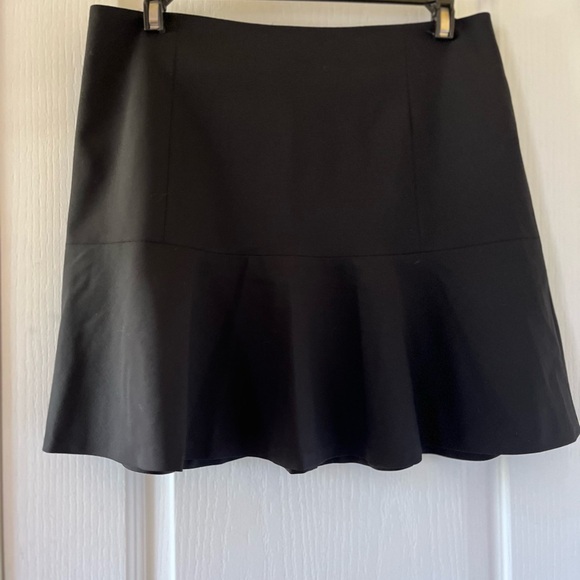 Theory Dresses & Skirts - Elegant Black Women's Skirt